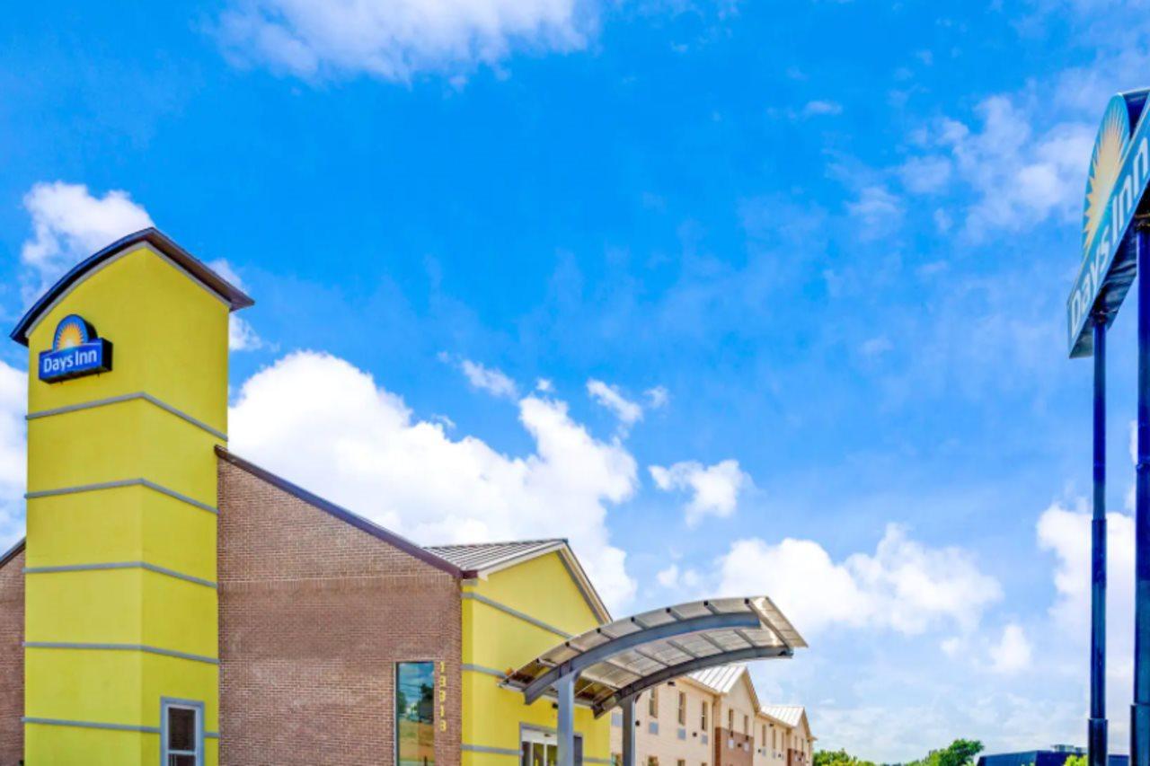 Arya Inn & Suites Farmers Branch Exteriör bild