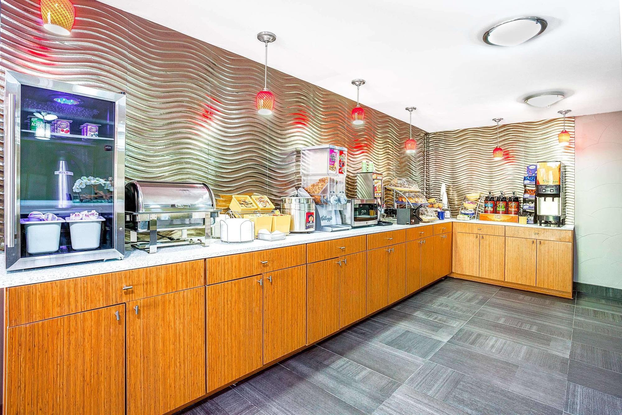 Arya Inn & Suites Farmers Branch Exteriör bild